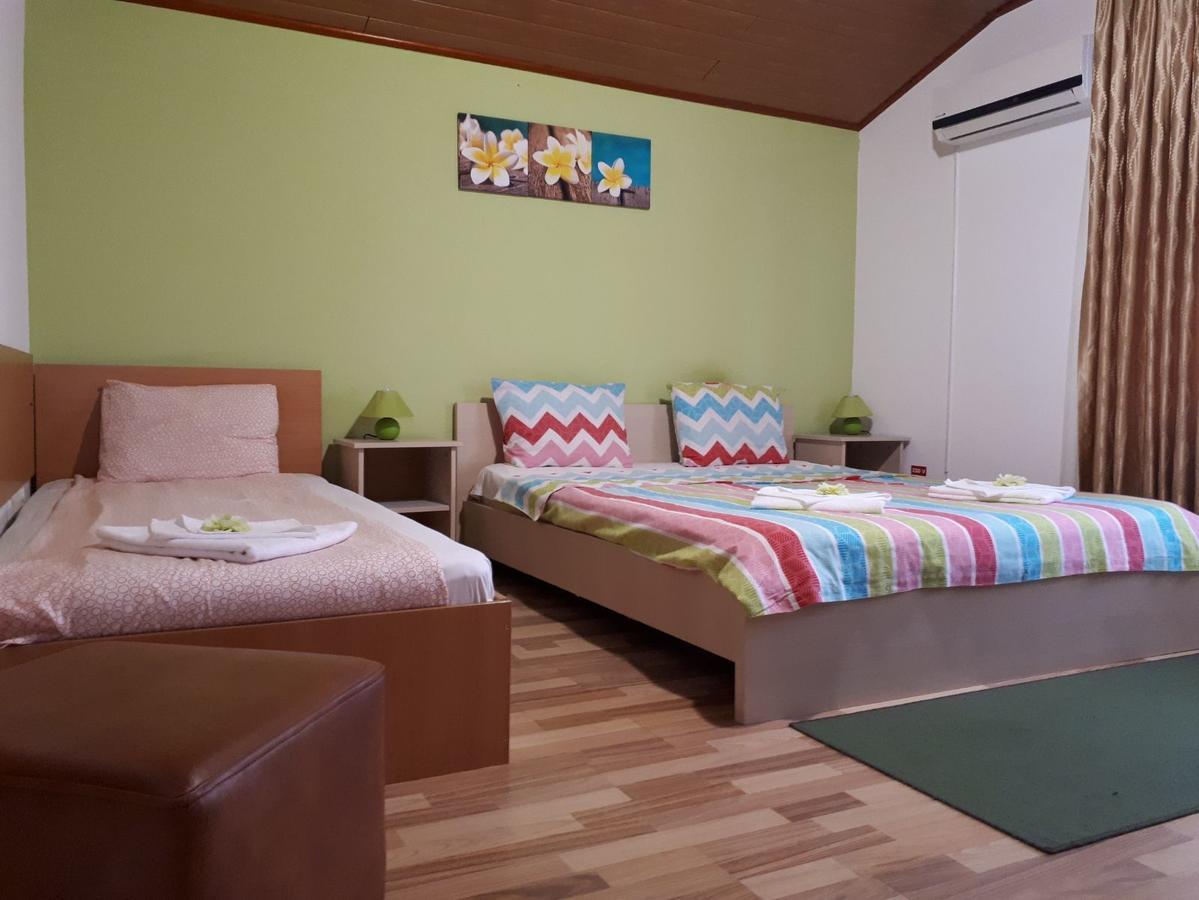 City Comfort Villa Бухарест Экстерьер фото